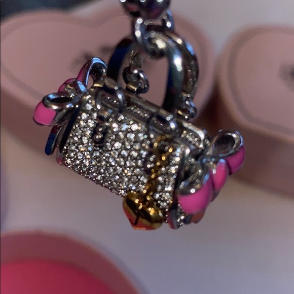 New JUICY COUTURE PAVE STATUS DAYDREAMER BAG CHARM - Picture 2 of 5